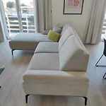 And Bozena بيت ضيافة فوديس