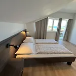 Guest house And Bozena 3*