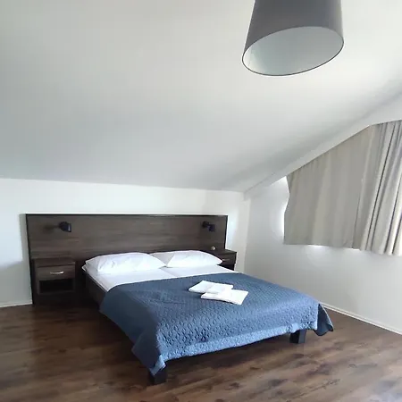 Guest house And Bozena Vodice