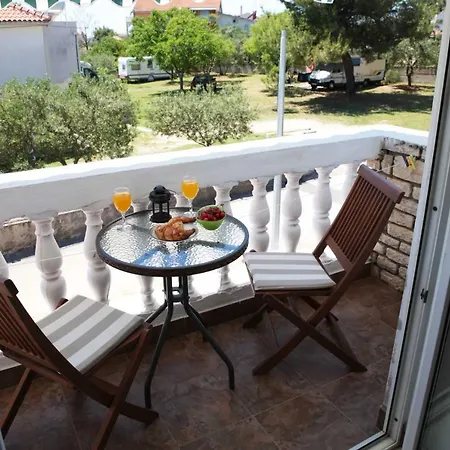 Guest house And Bozena Vodice