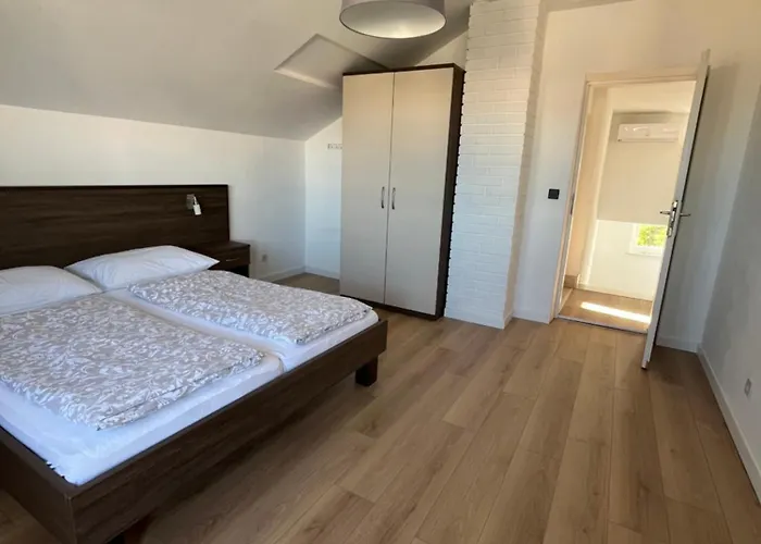 Guest house And Bozena 3*